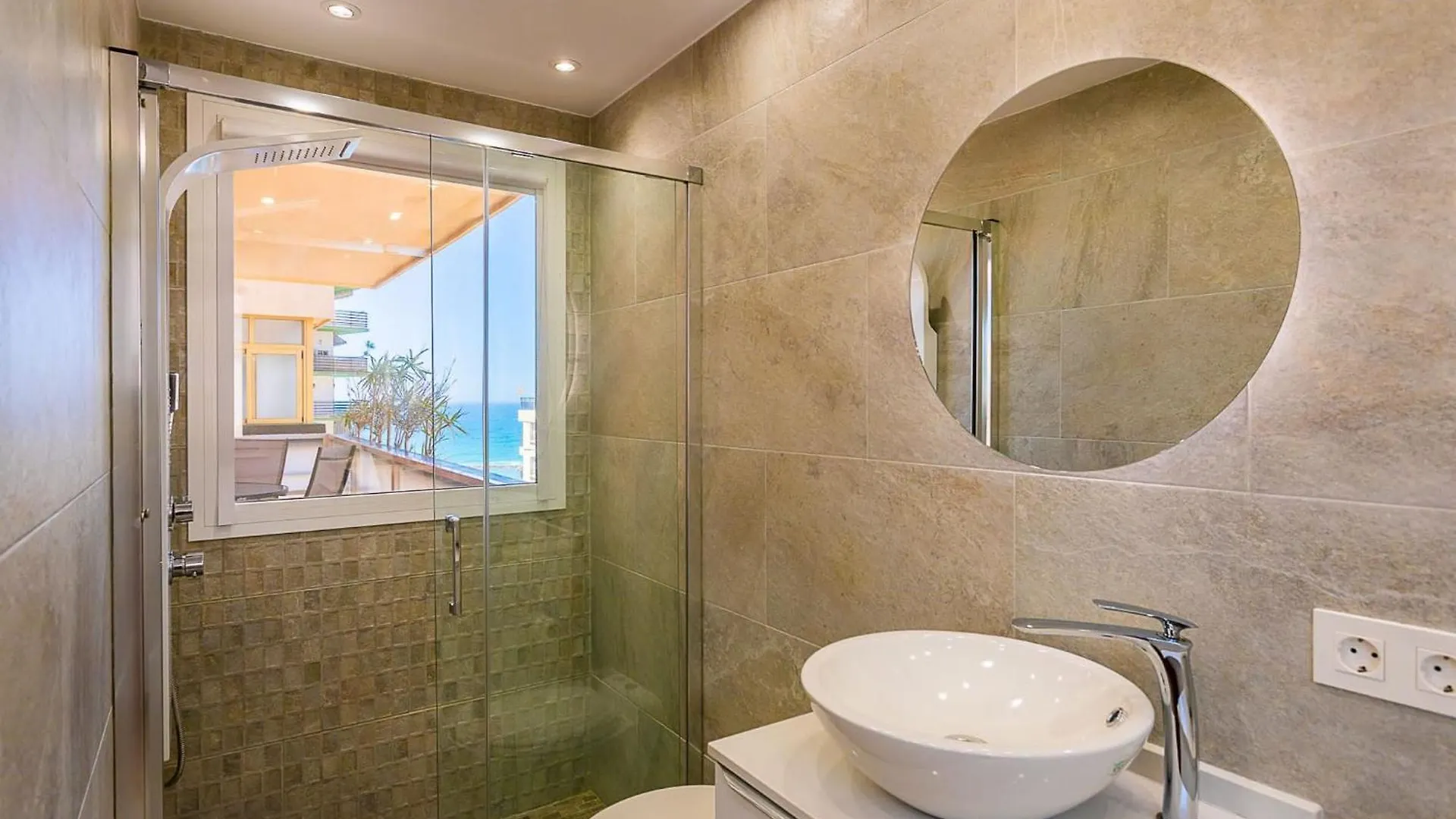 Luxe Discret Avenida Del Mar Appartement Marbella 0*,  Spanje