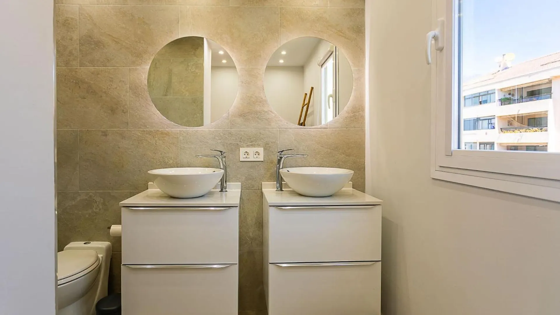 Luxe Discret Avenida Del Mar Appartement Marbella