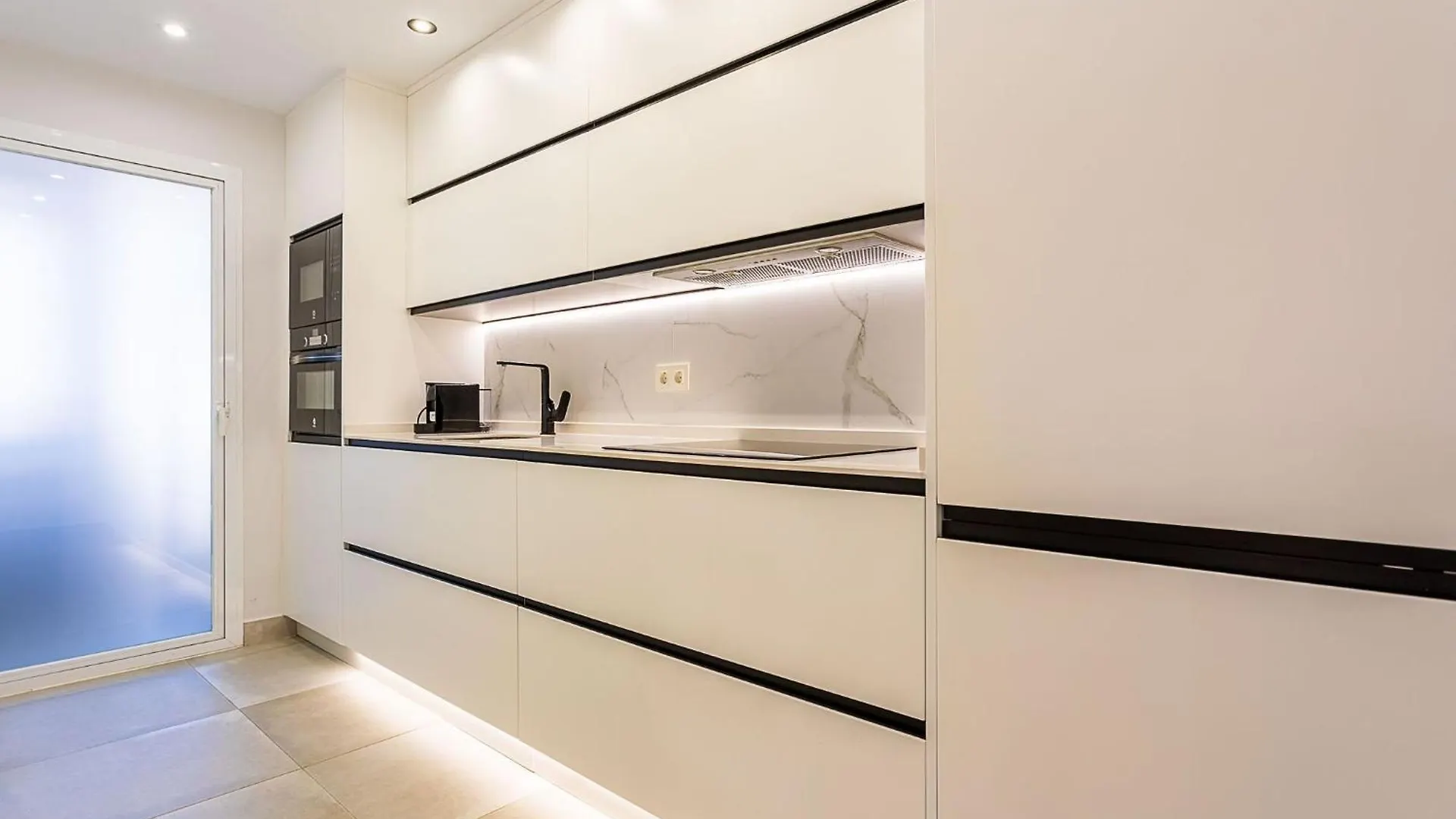 Апартаменты Luxe Discret Avenida Del Mar Марбелья