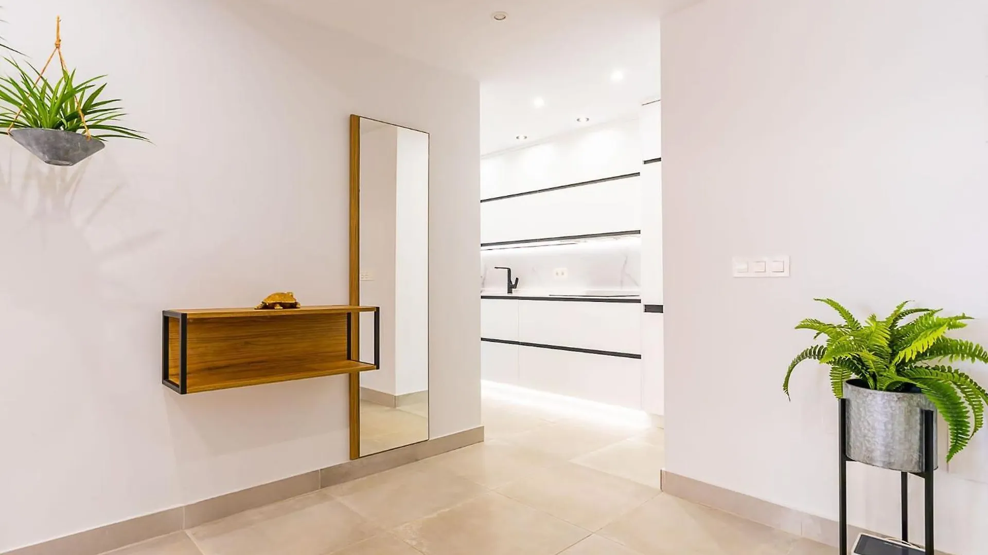 마르베야 Luxe Discret Avenida Del Mar 아파트